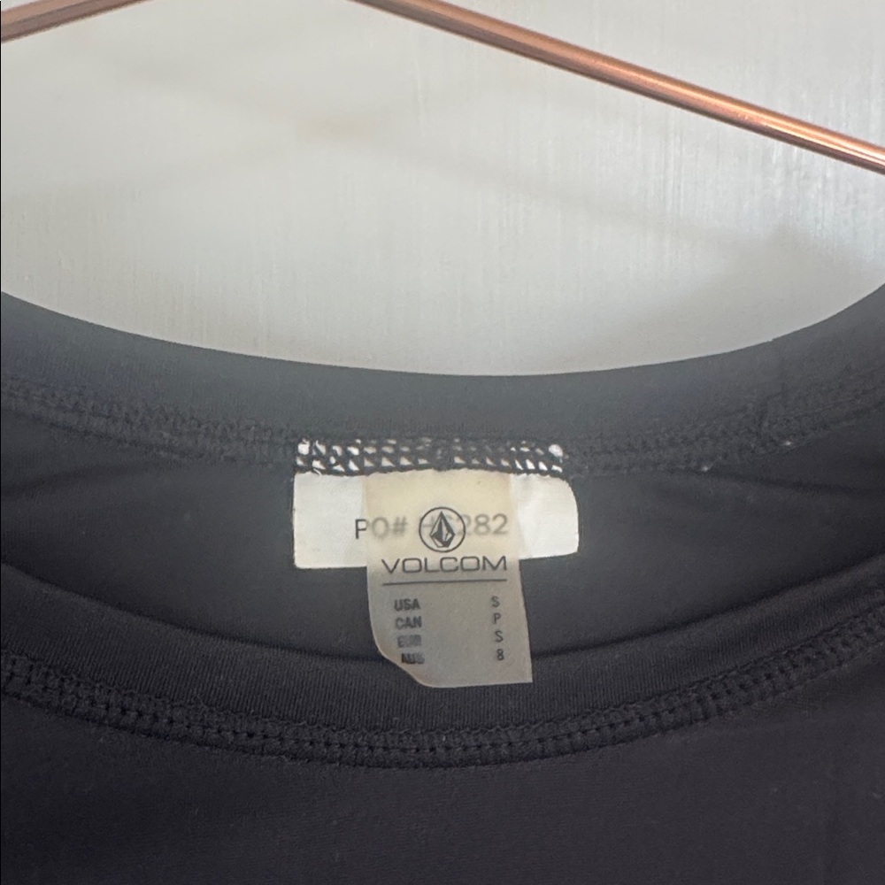Volcom Long Sleeve Rashguard - Picture 2 of 3